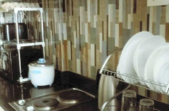 Sea Residences Moa - Rose Condotel